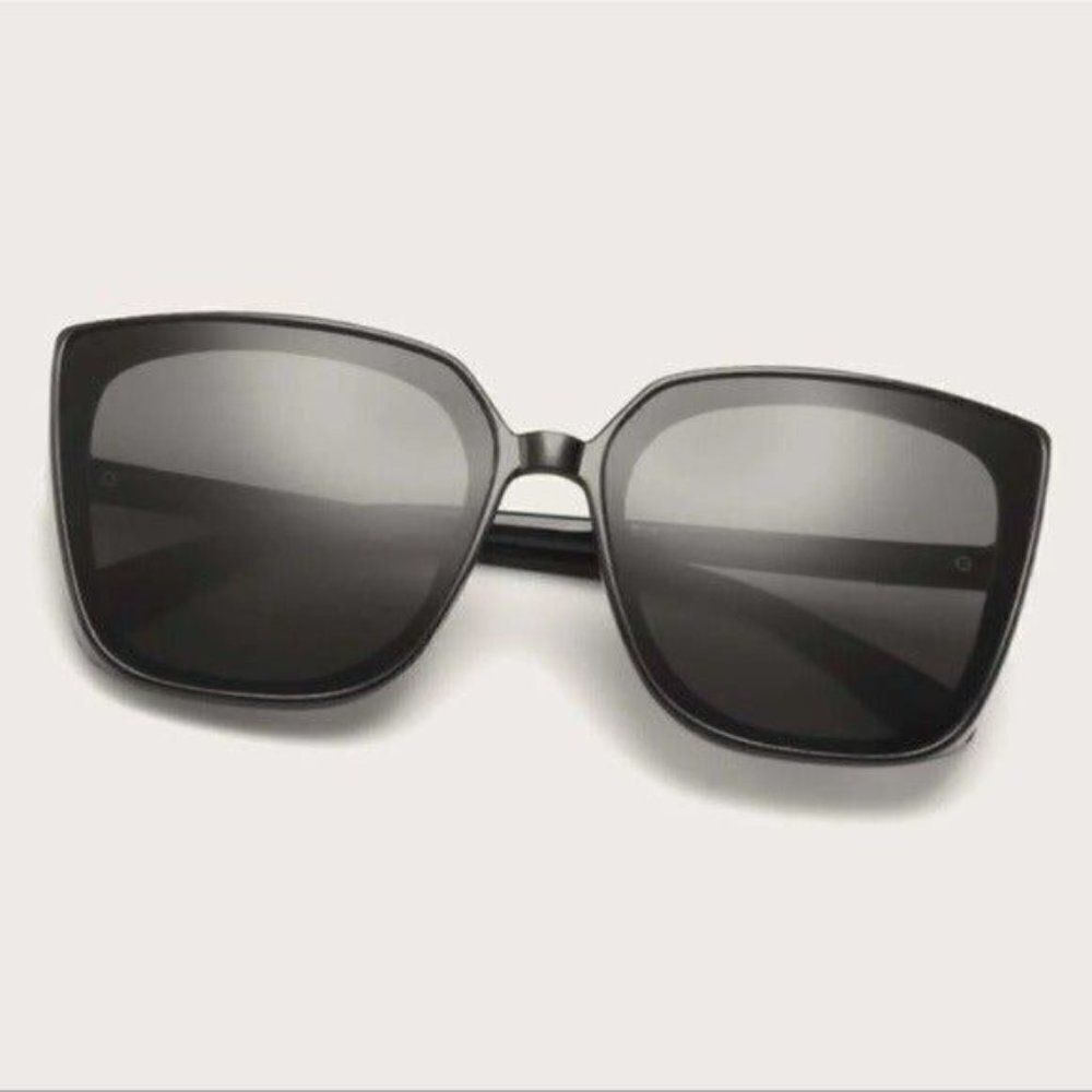 Black Oversized Sunglasses Square Retro Style Nwt - Picture 5 of 5